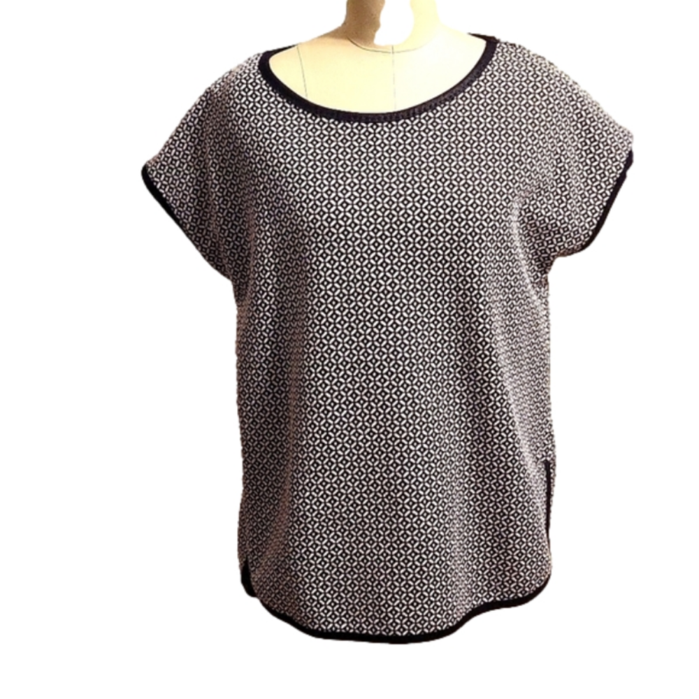 Max Studio top